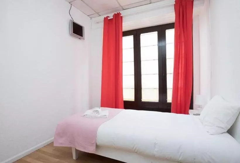 پانسیون Peters Guesthouse