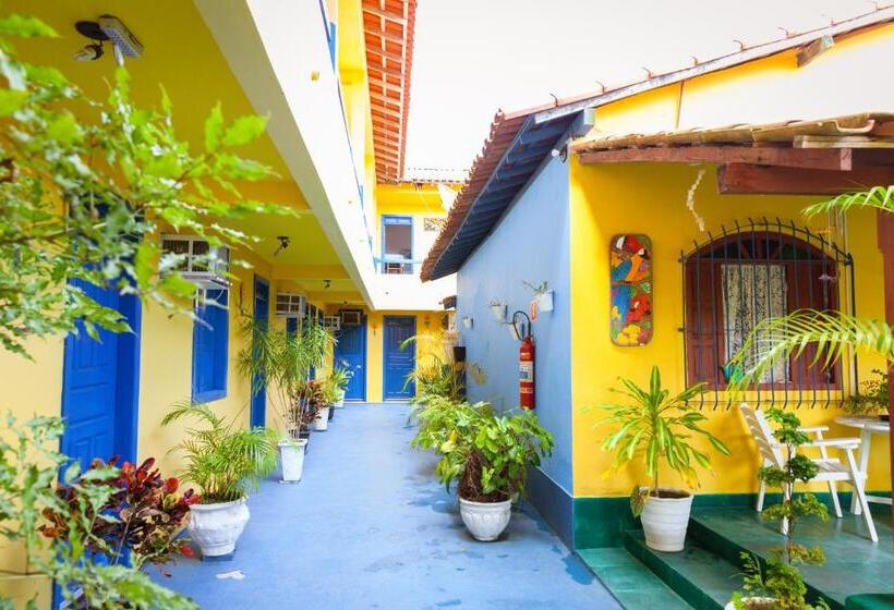 پانسیون Pousada Crystal