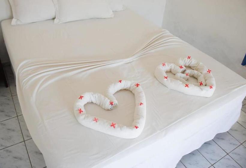 بنسيون Pousada Les Alizes