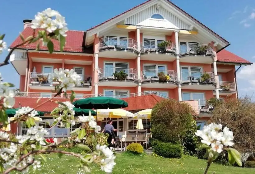 ペンション Restaurant Walserhof