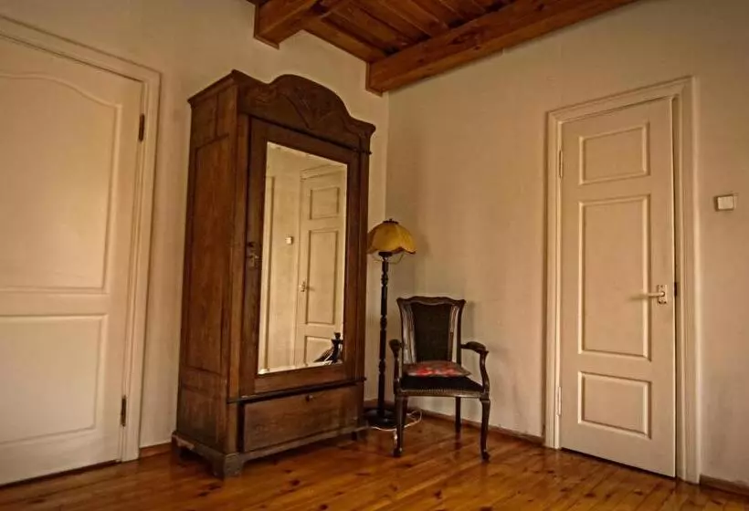 پانسیون Vila Jelita