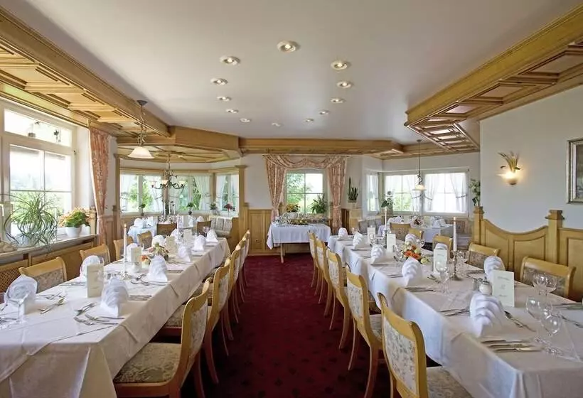 Pension Restaurant Walserhof