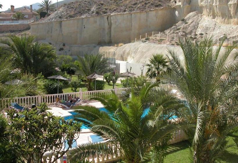 منتجع Apartamentos Oasis De Las Palmeras