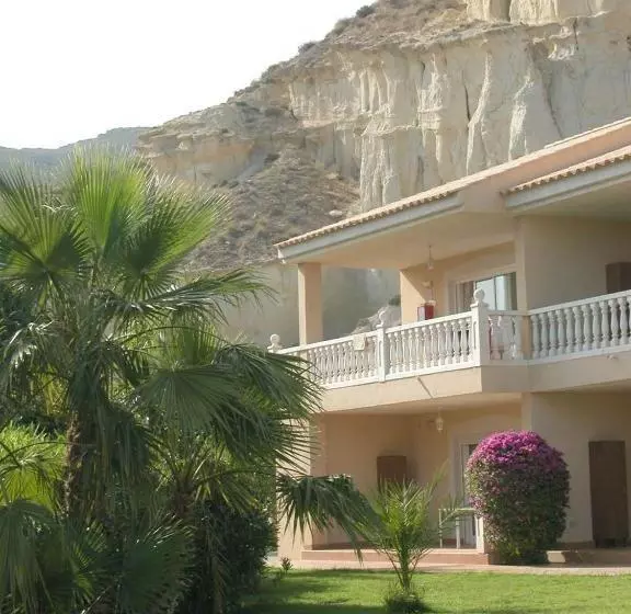 Lomakeskus Apartamentos Oasis De Las Palmeras