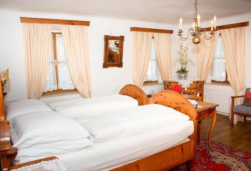 הוסטל Gasthof Hohlwegwirt