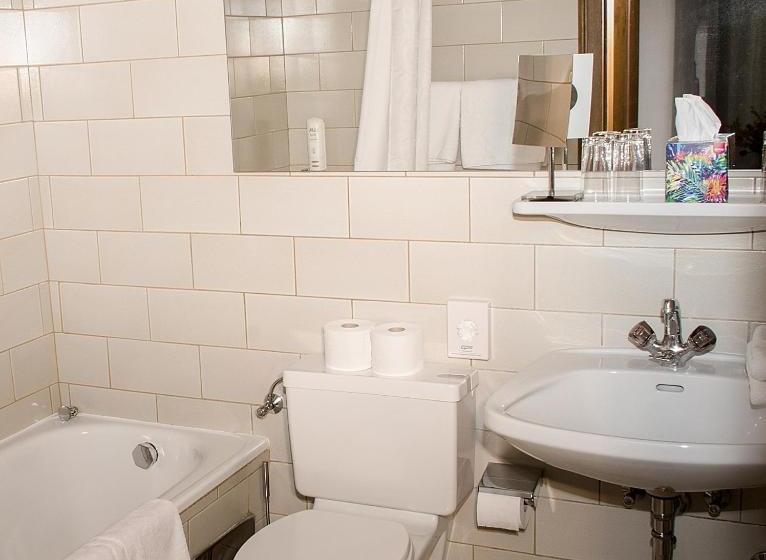 הוסטל Gasthof Hohlwegwirt