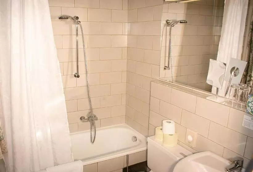 Retkeilymaja Gasthof Hohlwegwirt