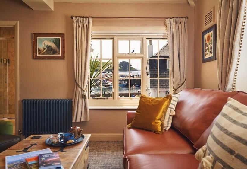 فندق صغير The Rising Sun