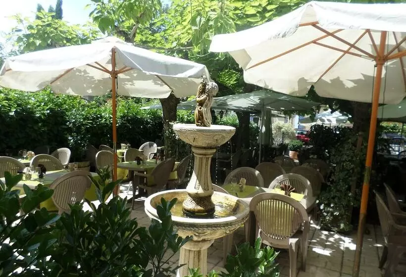 Appart'hôtel Les Tilleuls