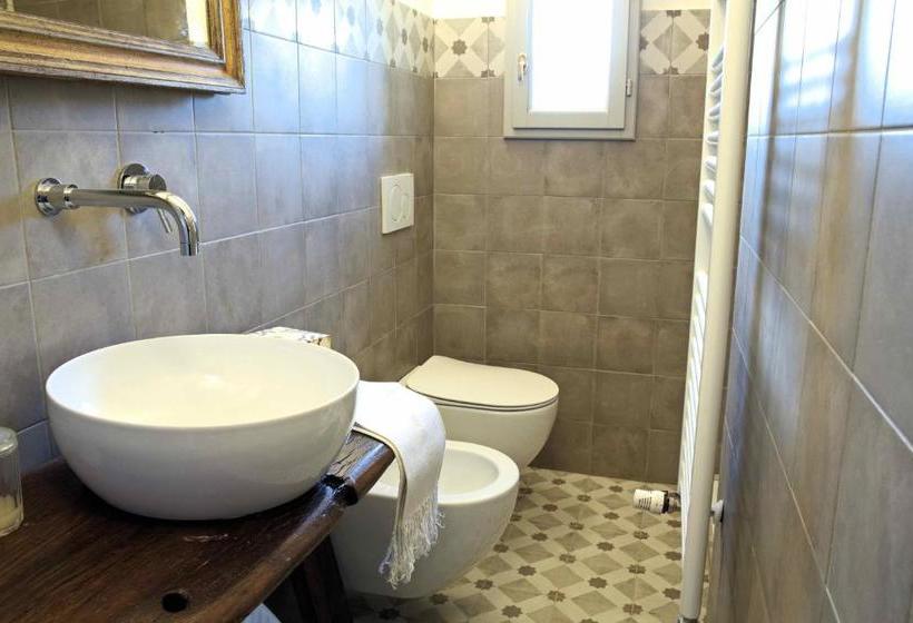 Отель Agriturismo Il Ponticello