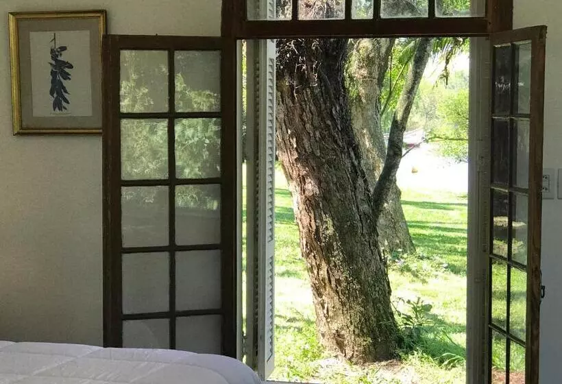 Hotelli Charqueada Santa Rita Pousada De Charme