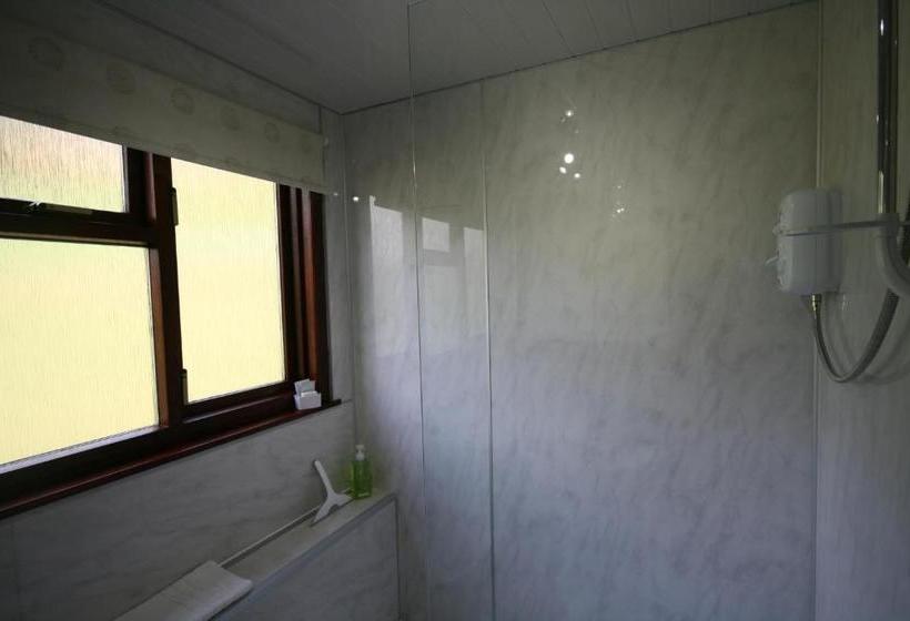 בית מלון כפרי Highgarry Cottage