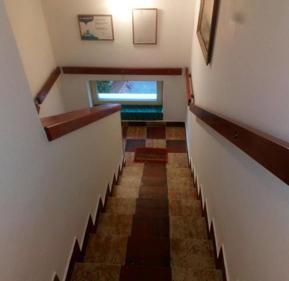 펜션 Agria Retur Vendégház