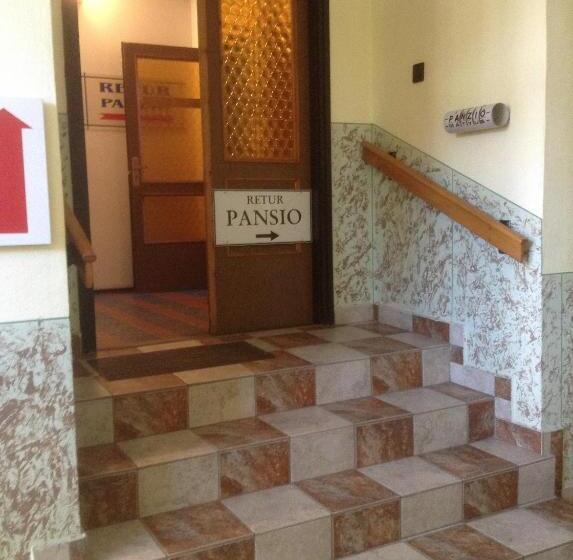 펜션 Agria Retur Vendégház