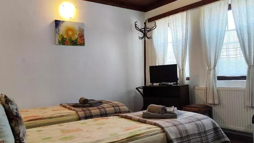 ペンション Chardaka Guest House