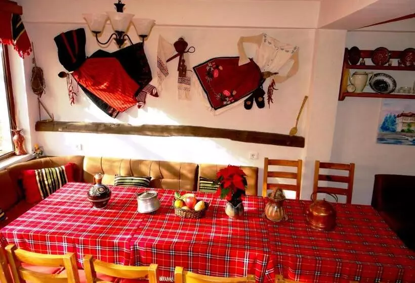 ペンション Chardaka Guest House