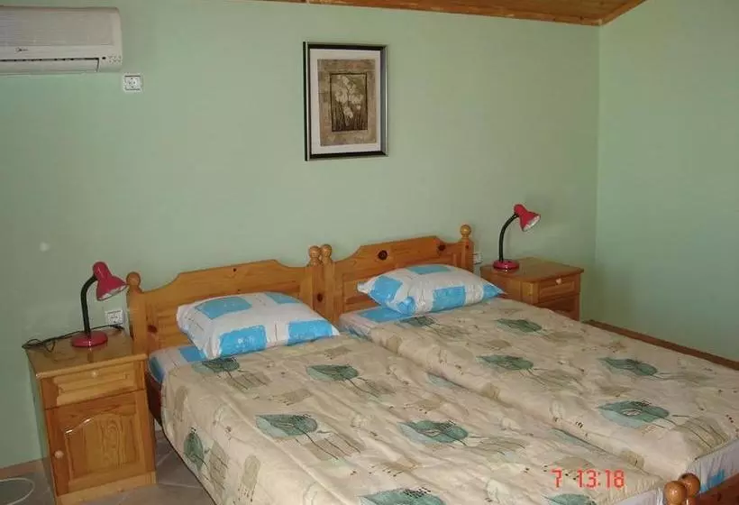 پانسیون Guest House Rusalka