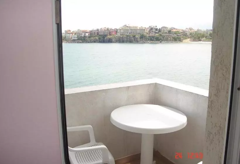 پانسیون Guest House Rusalka