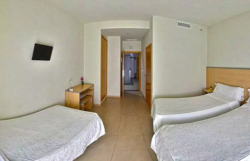 ペンション Hostal Manuela