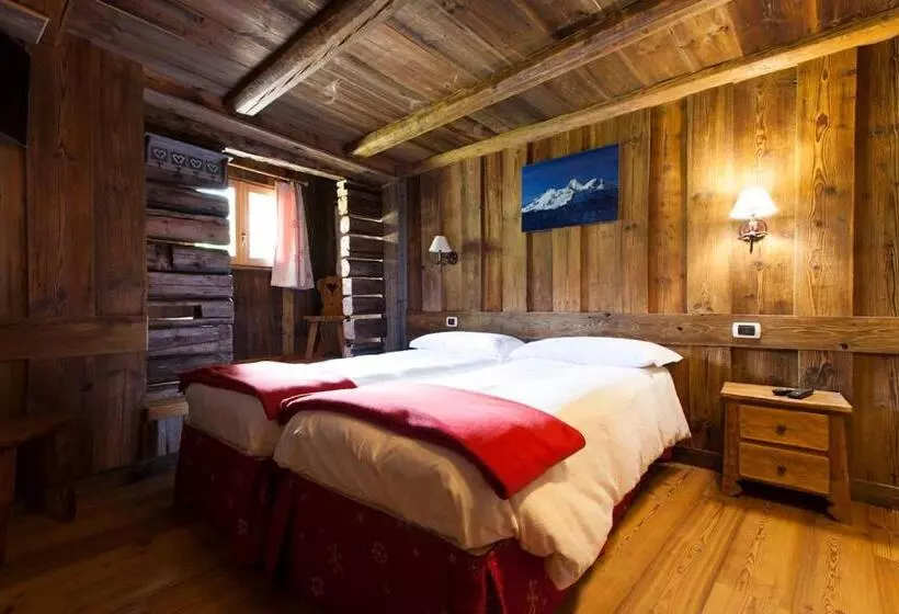 Majatalo L  Aroula Rooms & Restaurant