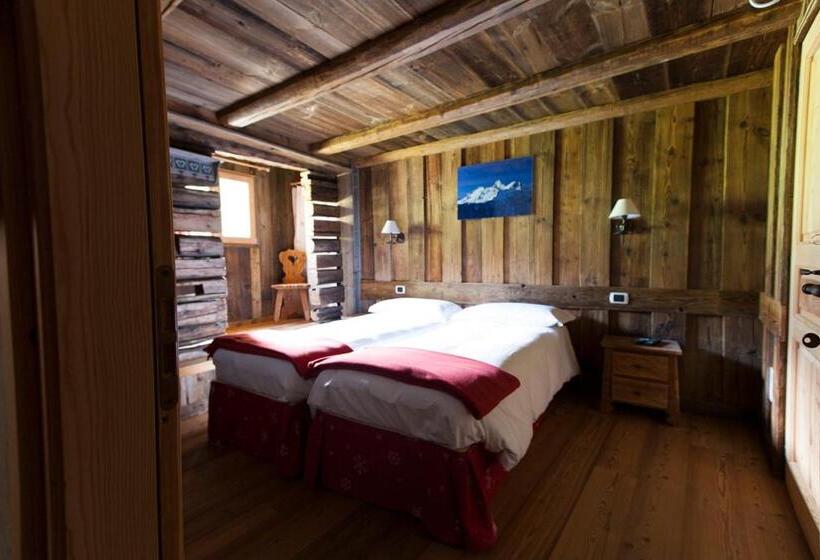 پانسیون L Aroula Rooms & Restaurant