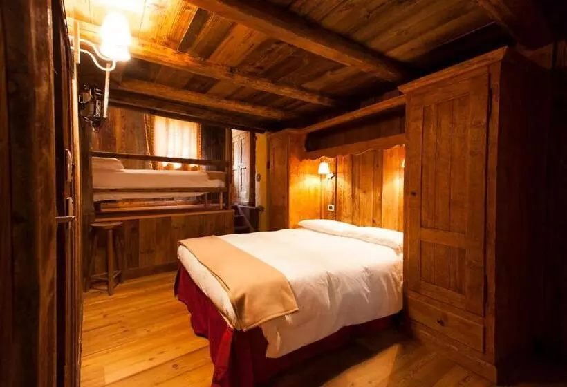 Majatalo L  Aroula Rooms & Restaurant