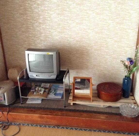 بنسيون Miyasakaya