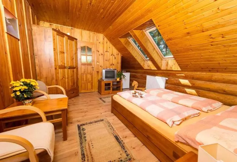 Majatalo Penzion Ranc U Trapera