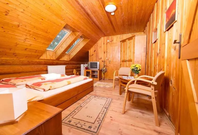 Majatalo Penzion Ranc U Trapera