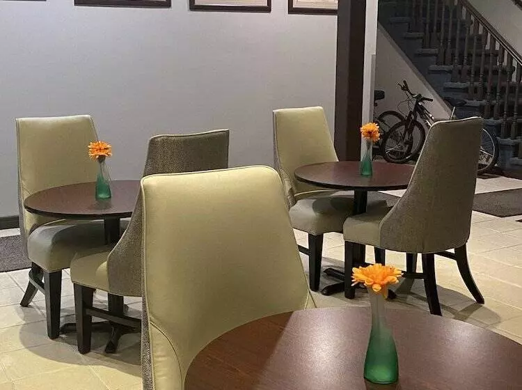 Retkeilymaja Le Voyageur Inn