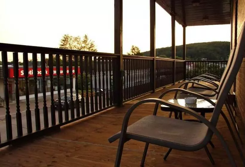 Retkeilymaja Le Voyageur Inn