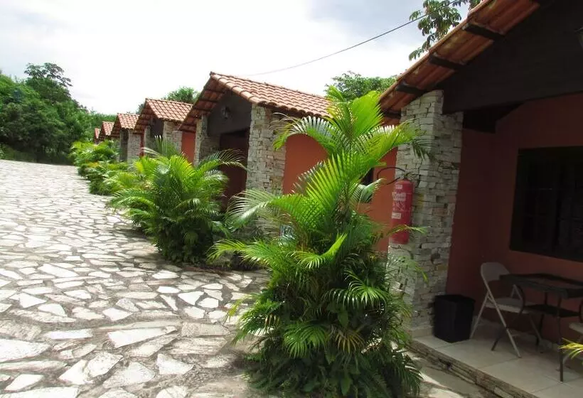 ユースホステル Pousada Villa Das Pedras