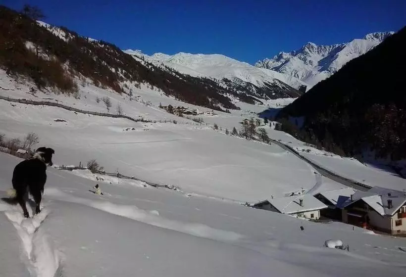 Hotelli Padoellhof