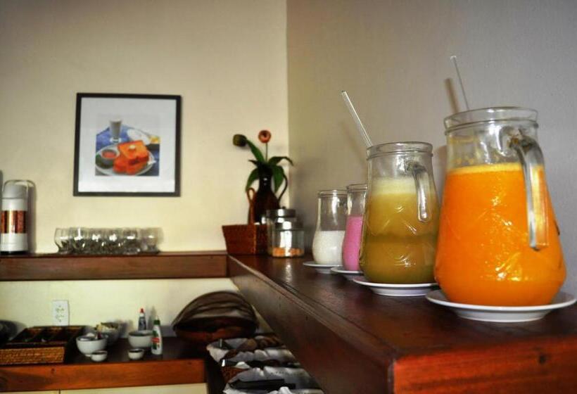 Pension Pousada Encantos Do Peró