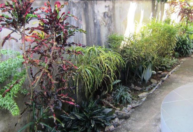 펜션 Puerto Apartments