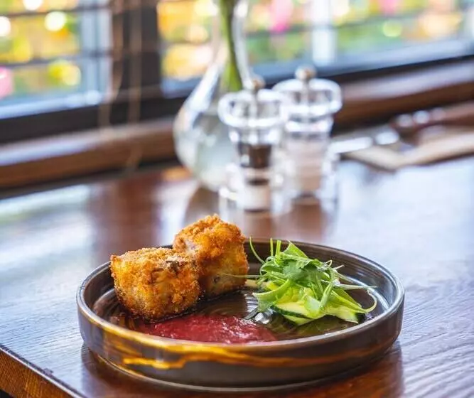 Retkeilymaja Harper S Steakhouse With Rooms, Southampton Swanwick Marina