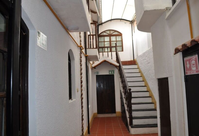 هاستل Hostal La Magia De Uyuni