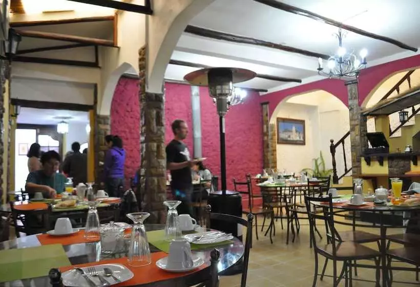 هاستل Hostal La Magia De Uyuni