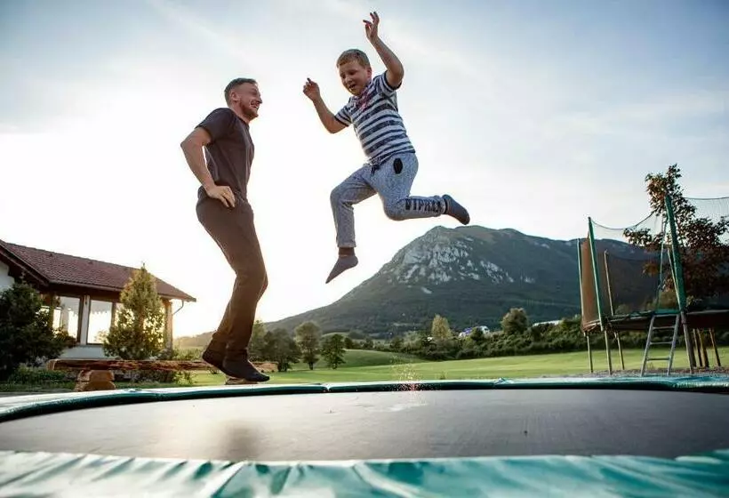 هتل Ekoturizem Hudičevec