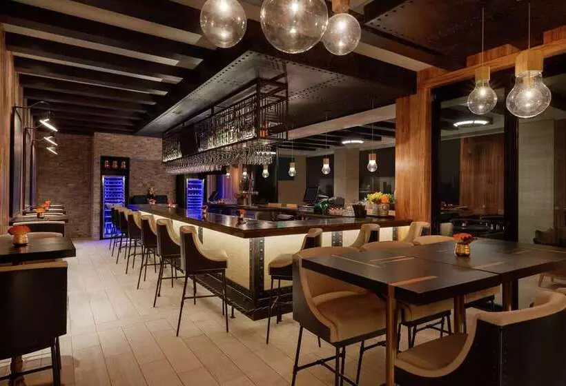 Hotelli Hoodoo Moab, Curio Collection By Hilton