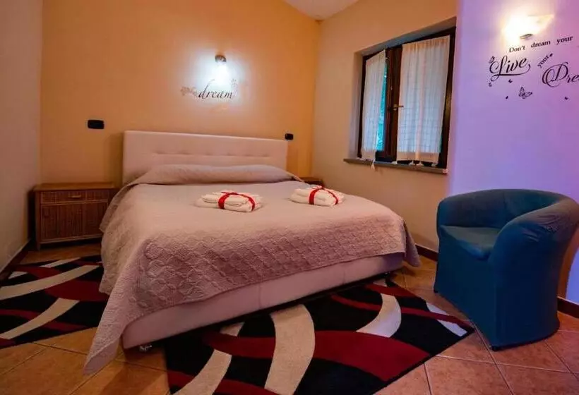 ホテル Il Borgo Sul Lago