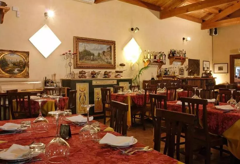 ホテル Il Borgo Sul Lago