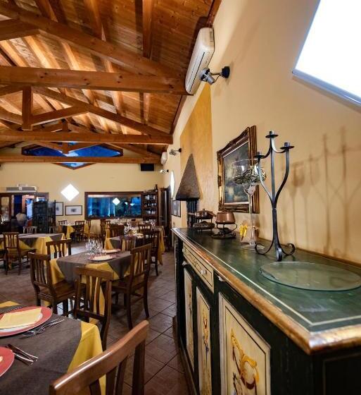 בית מלון כפרי Il Borgo Sul Lago