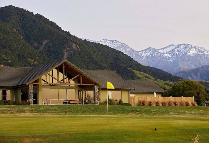 호텔 Koura Bay Golf Resort