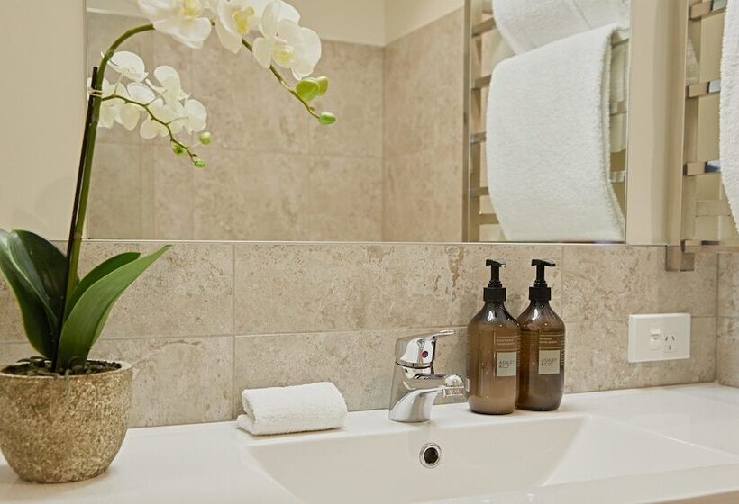 호텔 Koura Bay Golf Resort