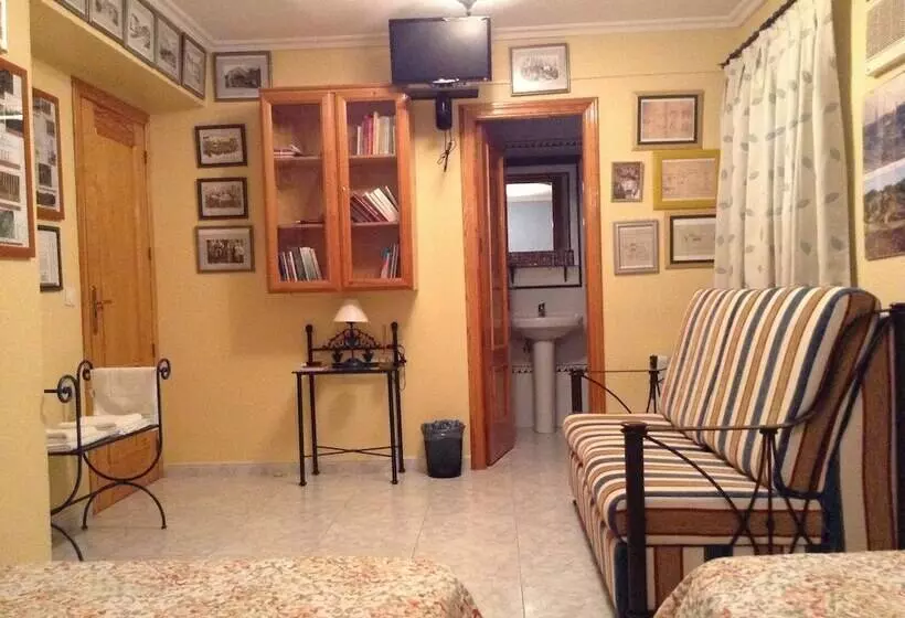 ペンション Alojamiento La Casa Del Brigadier