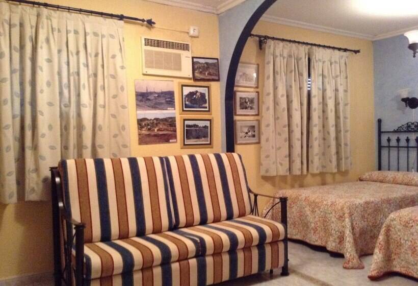 ペンション Alojamiento La Casa Del Brigadier