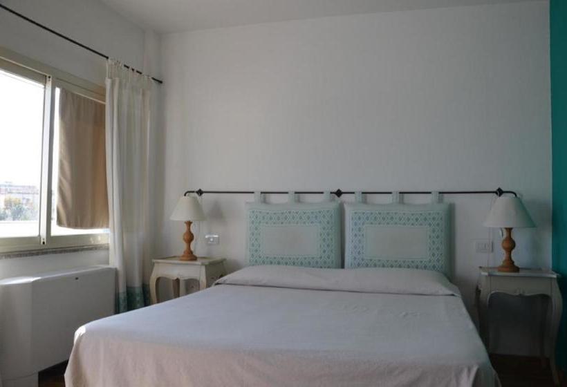 ペンション La Terrazza Guesthouse