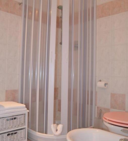 ペンション La Terrazza Guesthouse