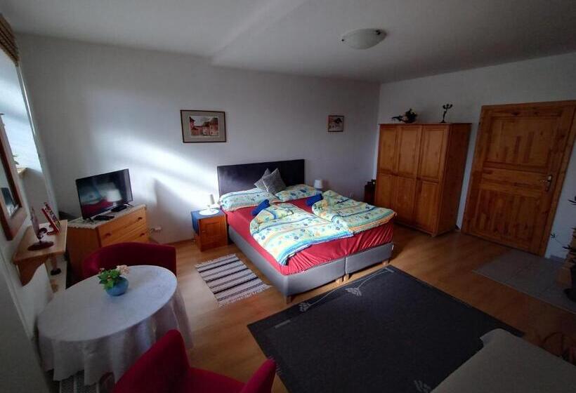 پانسیون Penzión Evka